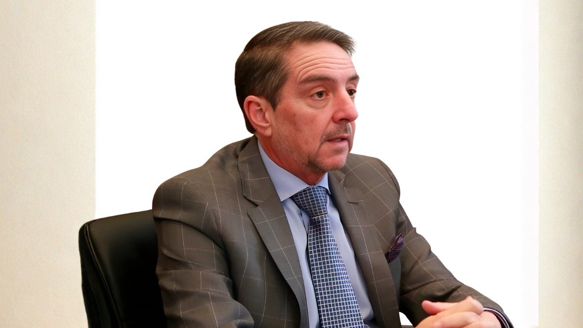 Felipe Vega de la Cuadra anunció su retiro de la carrera interna de la RC mediante un mensaje en la red social X.