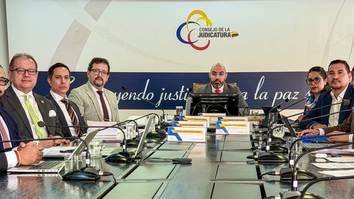 Mario Godoy retomó su cargo como presidente del Consejo de la Judicatura, después de comparecer en la Asamblea por las supuestas presiones a jueces.