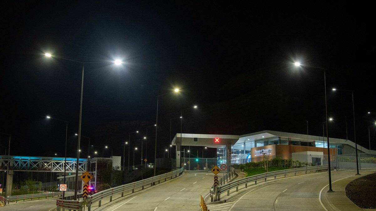 La terminal terrestre de la vía a la costa entrará en funcionamiento.