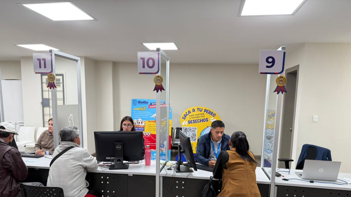 Balcones de servicios del Municipio facilitan atención personalizada para la exoneración del impuesto predial.