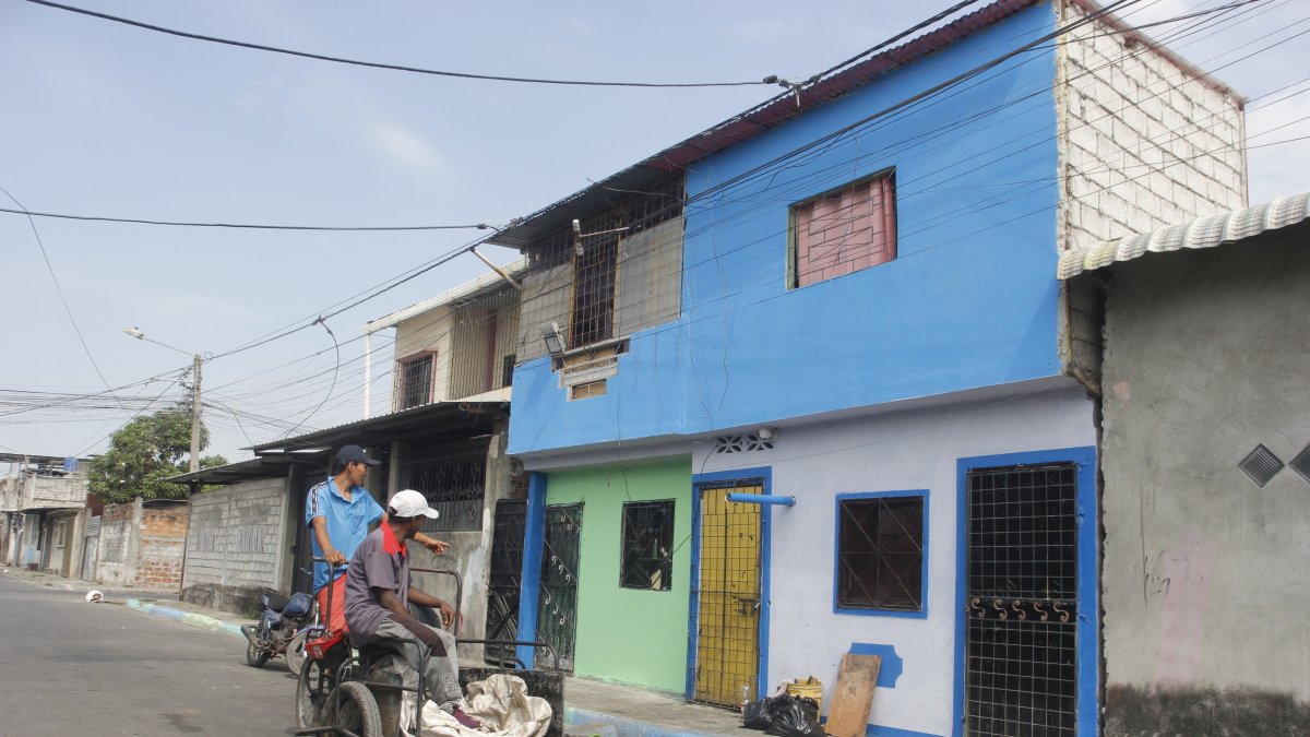 Ataques armados en la Coop. 5 de Junio y en la Coop. Hector Cobos.