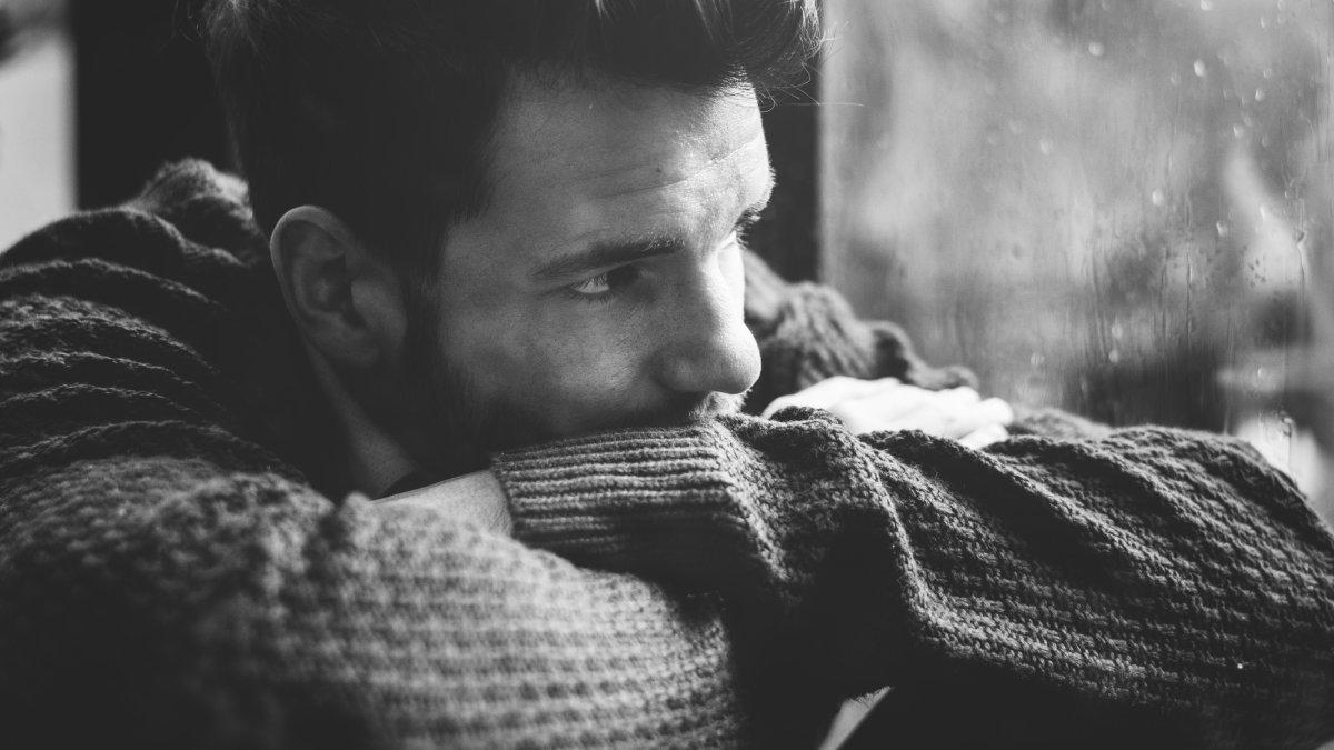 ¿Te sientes sin energía, irritable y con más hambre en invierno? Podrías tener Winter Blues