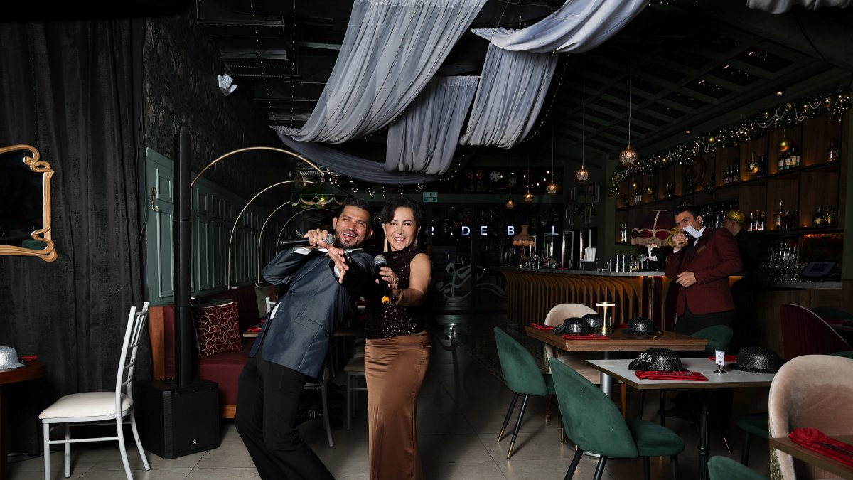 En Guayaquil, la gastronomía, la música en vivo y los espacios donde bailar o hacer karaoke se convierten en aliados para disfrutar.