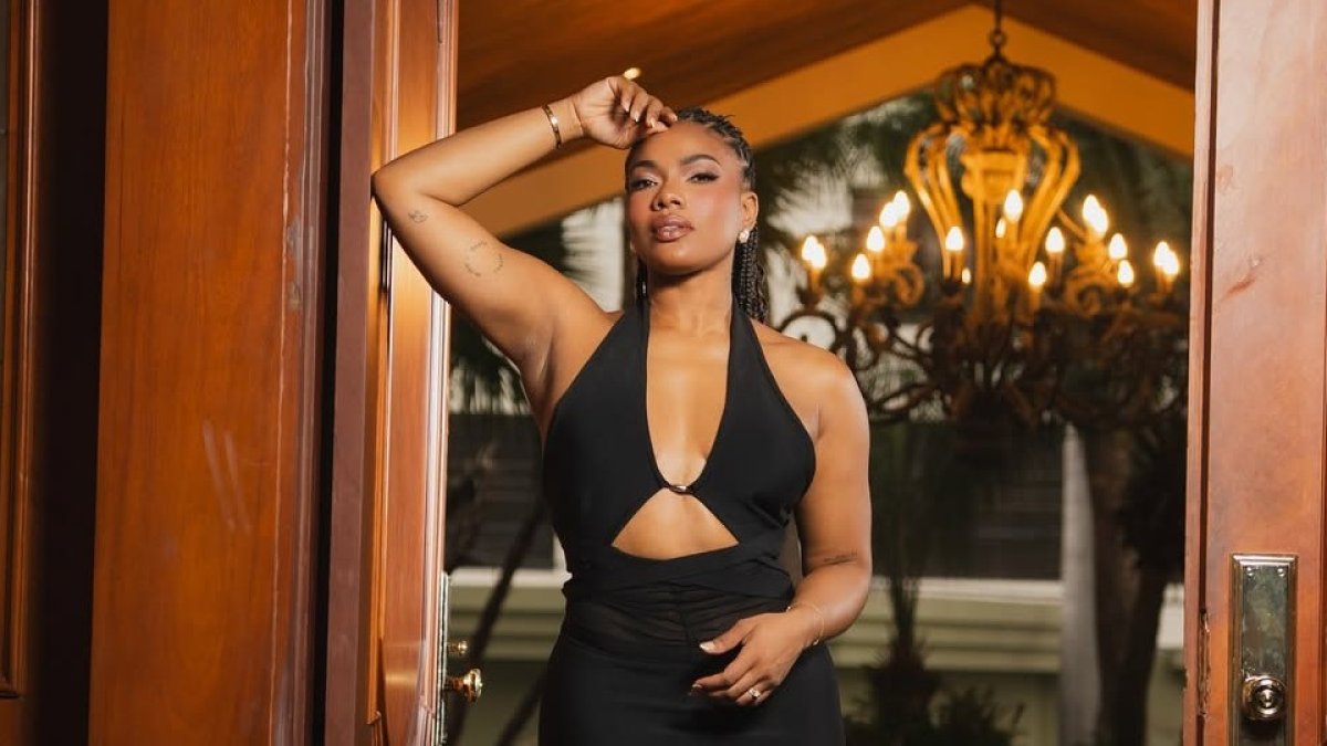 Denisse Angulo.es presentadora de Soy el mejor.