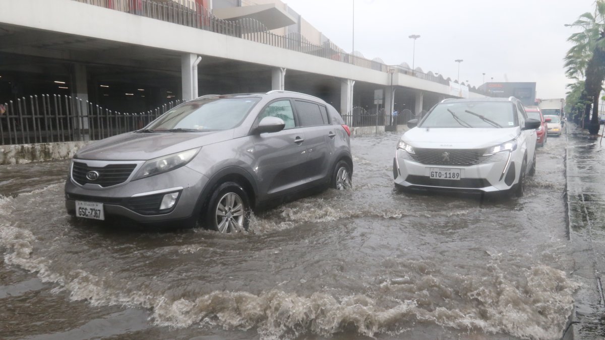 Monitoreo climático y oceanográfico permite anticipar riesgos por lluvias en distintas regiones del país.