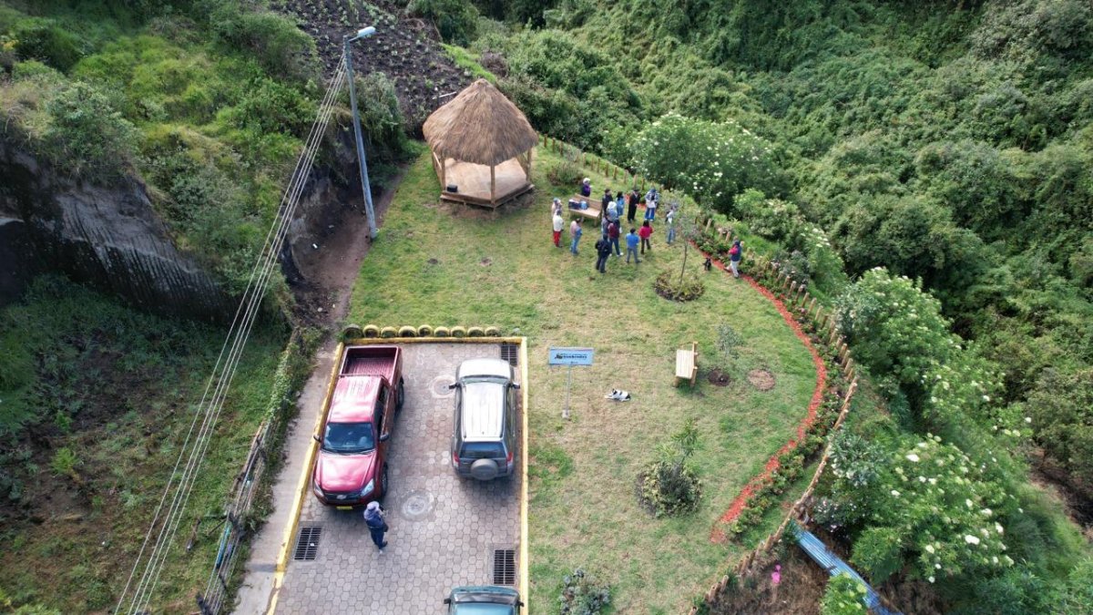 Se trabaja en la recuperación ambiental en la microcuenca del río Machángara.