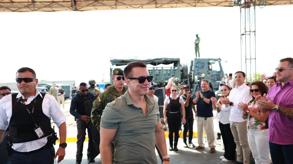 El presidente Daniel Noboa cuestionó públicamente el fallo de la Corte Constitucional.