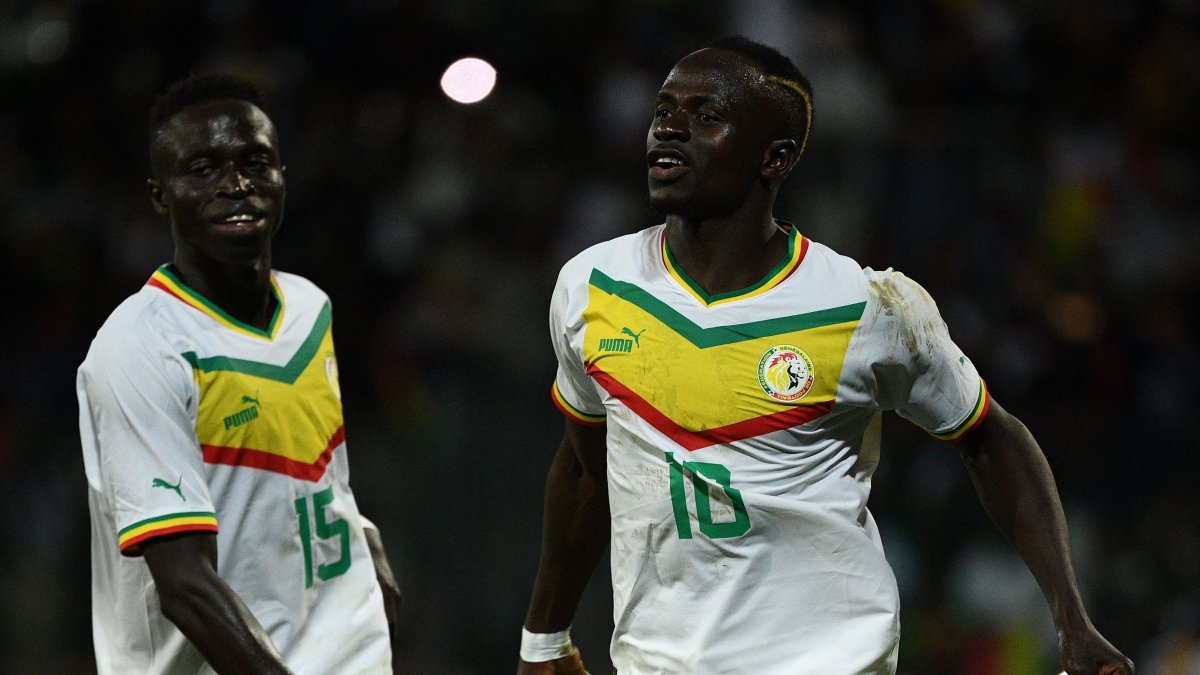 Mané comanda el ataque de Senegal vs Egipto.