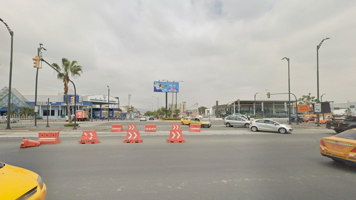 En este punto se cerrará el parterre central para evitar el giro de los vehículos motorizados. Sin embargo, es una acción que no prioriza a los peatones, advierte una experta.