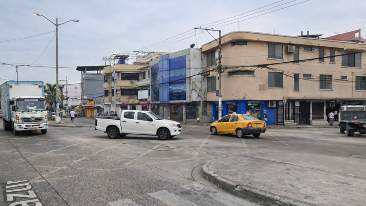 Un parterre central será cerrado en la ciudadela Sauces 8, norte de Guayaquil.