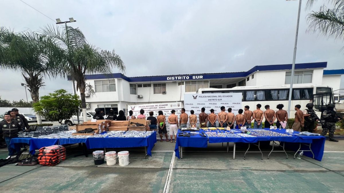 La Policía Nacional puso en marcha el operativo Apolo 02, una intervención en los distritos Sur, Esteros, Portete, 09 de Octubre y Durán.