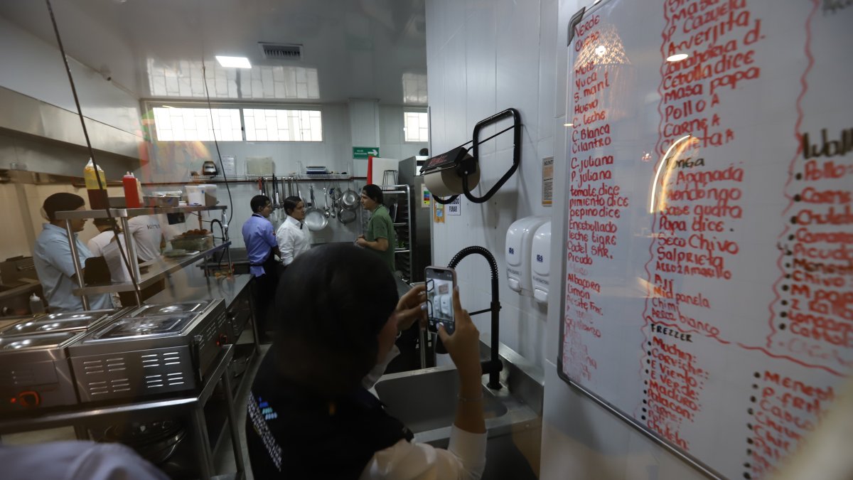 Uno de los restaurantes que Arcsa ha certificado por tener buenas prácticas de higiene.