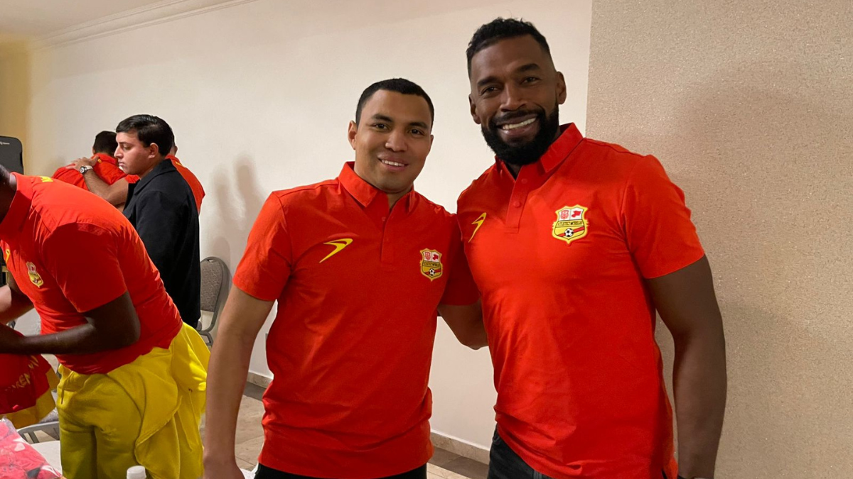Jefferson Montero y Gabriel Achilier, referentes ecuatorianos, fueron protagonistas en la victoria de Morelia ante el FC Barcelona de leyendas en el estadio Morelos.