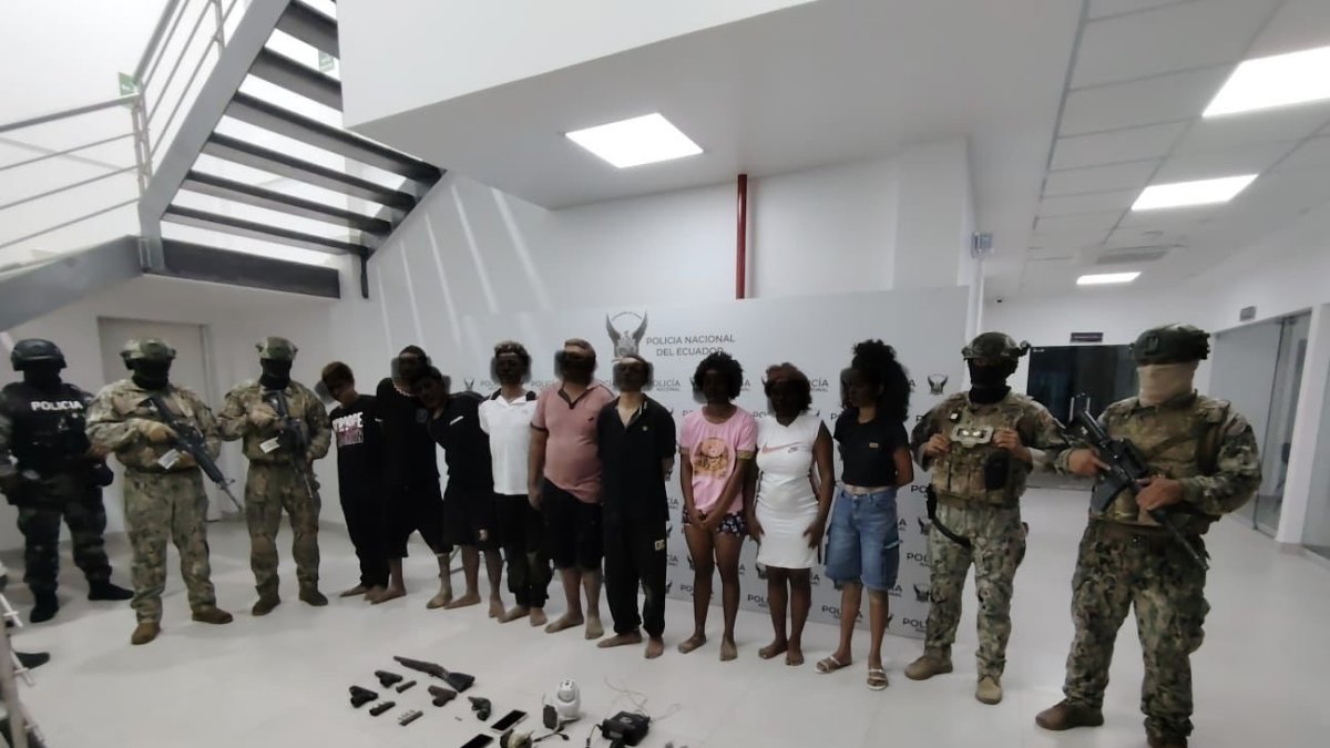 Los efectivos militares aprehendieron a nueve personas, entre ellas un menor de edad presuntamente vinculado al grupo delictivo Los Tiguerones.