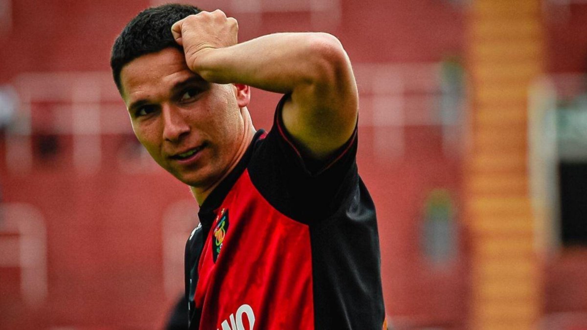 El argentino Tomás Martínez, de 30 años, llega luego de militar 3 temporadas en Melgar de Perú.