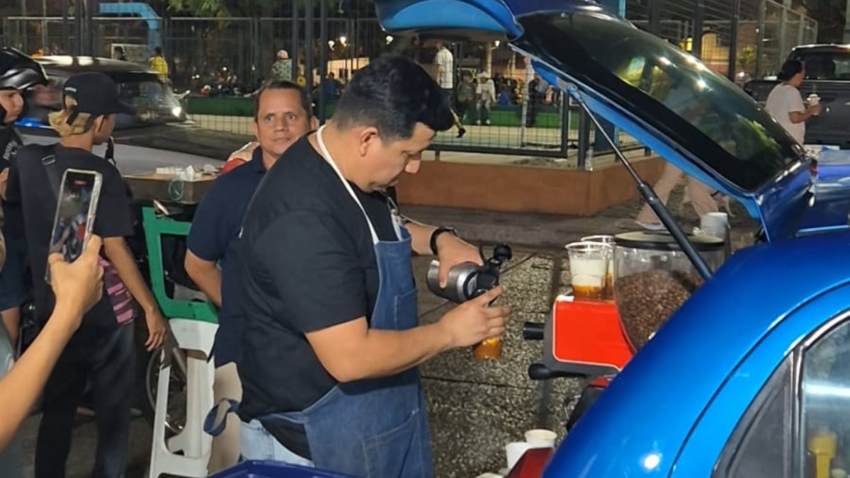 Edyka Coffee es una cafetería sobre ruedas que ofrece café de autor.