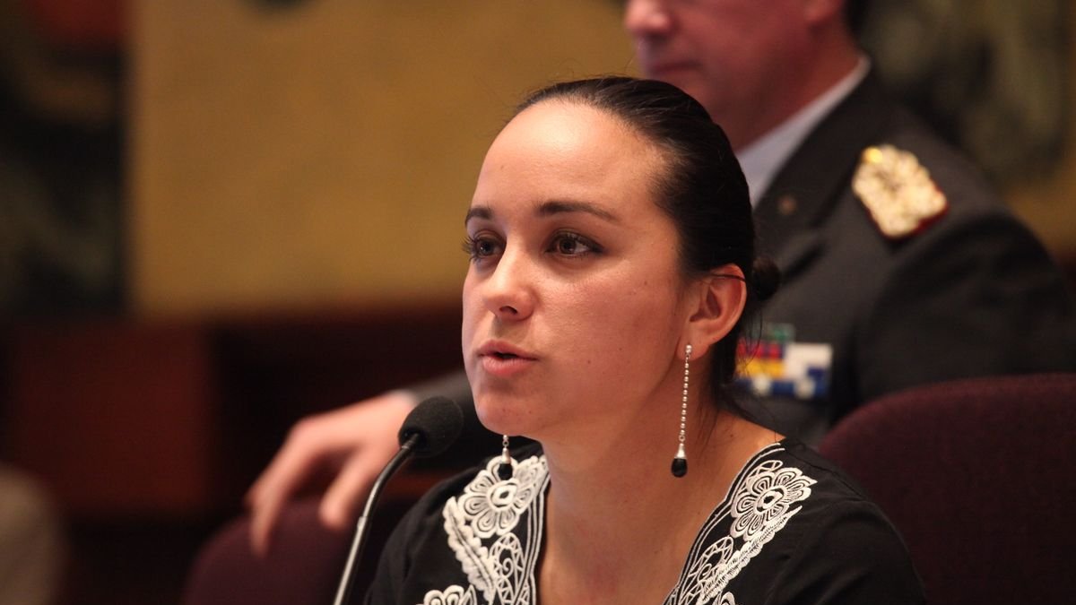 La presidenta nacional de la Revolución Ciudadana, Gabriela Rivadeneira, dijo que se reunirá con las autoridades locales del correísmo.