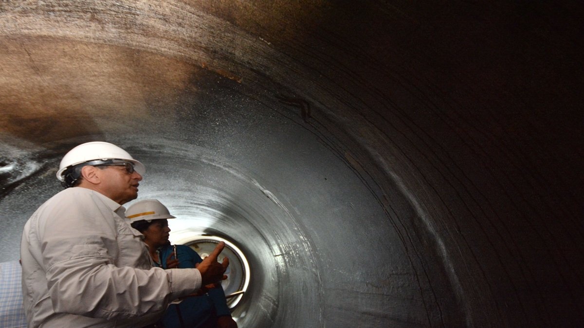 En los distribuidores de Coca Codo Sinclair se han identificado más de 17.000 fisuras.