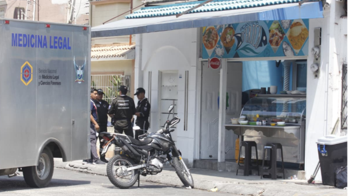 Referencial. La propia policía no se salva de la violencia en Ecuador.