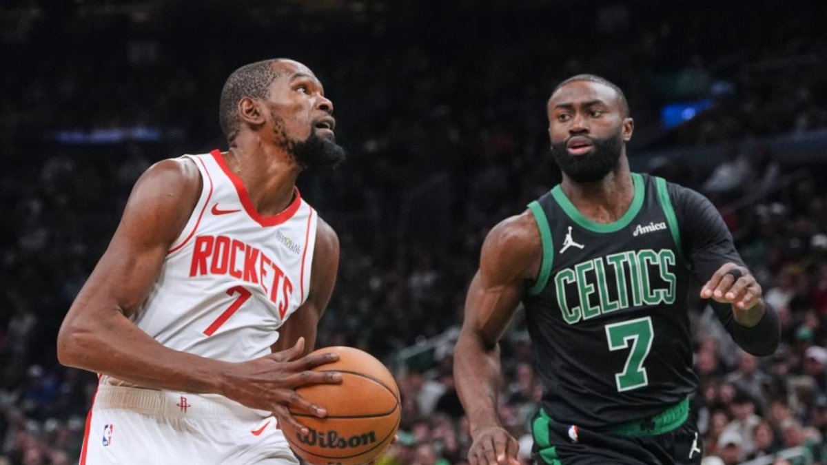 Kevin Durant fue figura ante los Celtics en la victoria de los Rockets de Houston.