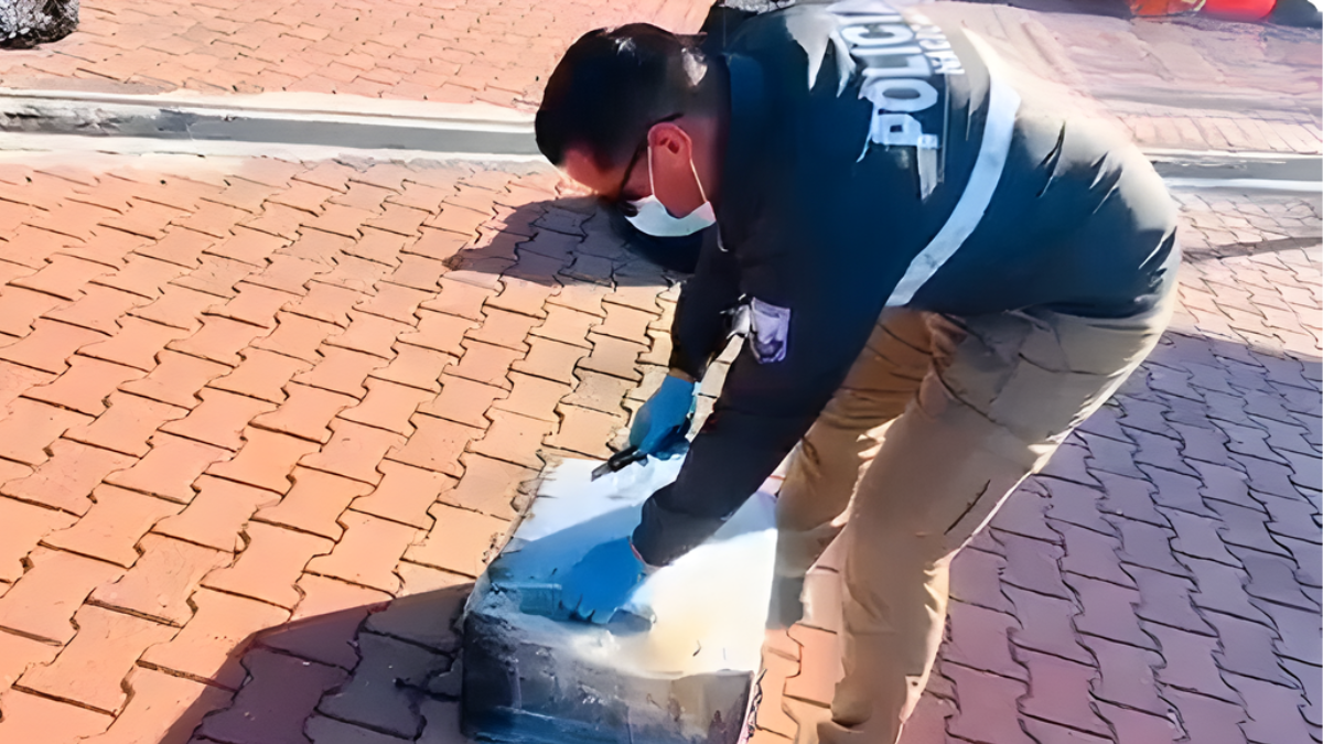 En el operativo la Policía Nacional decomisó 37 bultos con presuntas sustancias catalogadas sujetas a fiscalización.