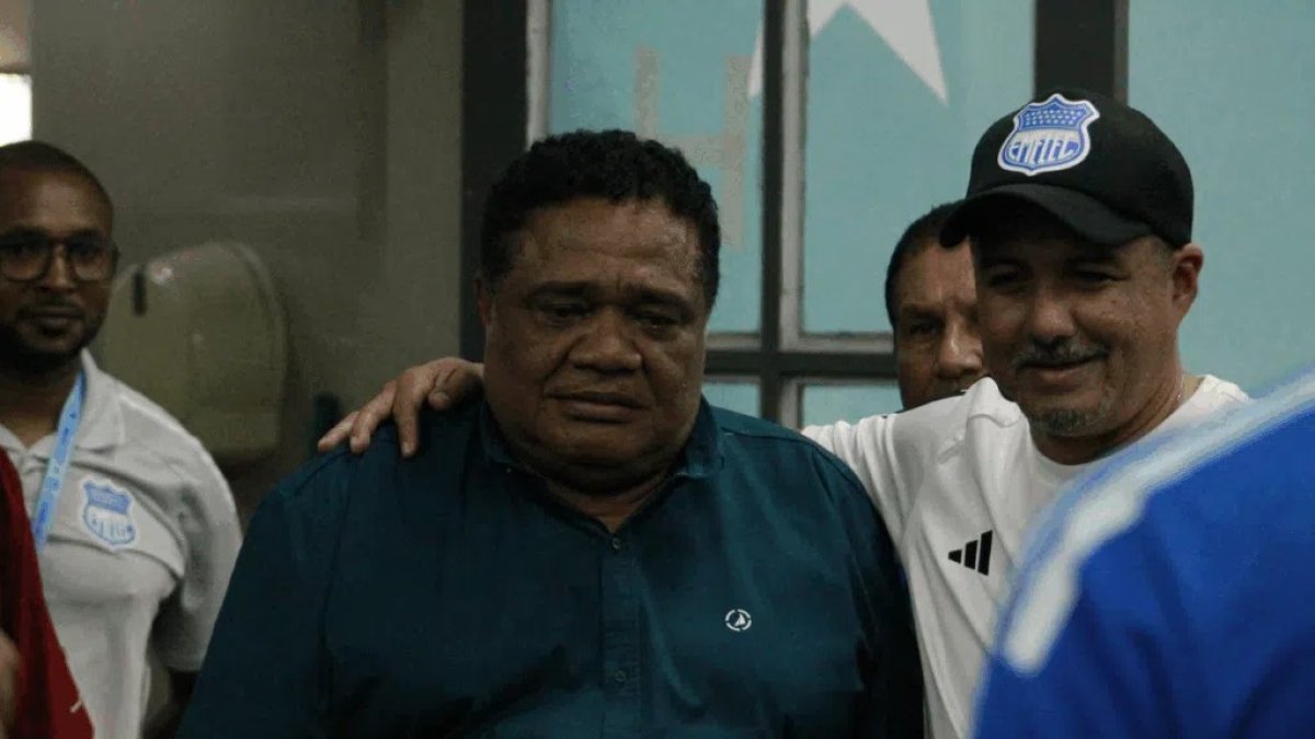 Guzmán asegura que su elección como presidente de Emelec fue legítima.
