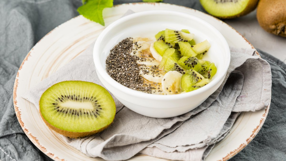 Recuerde ingerir snacks sencillos altos en fibras