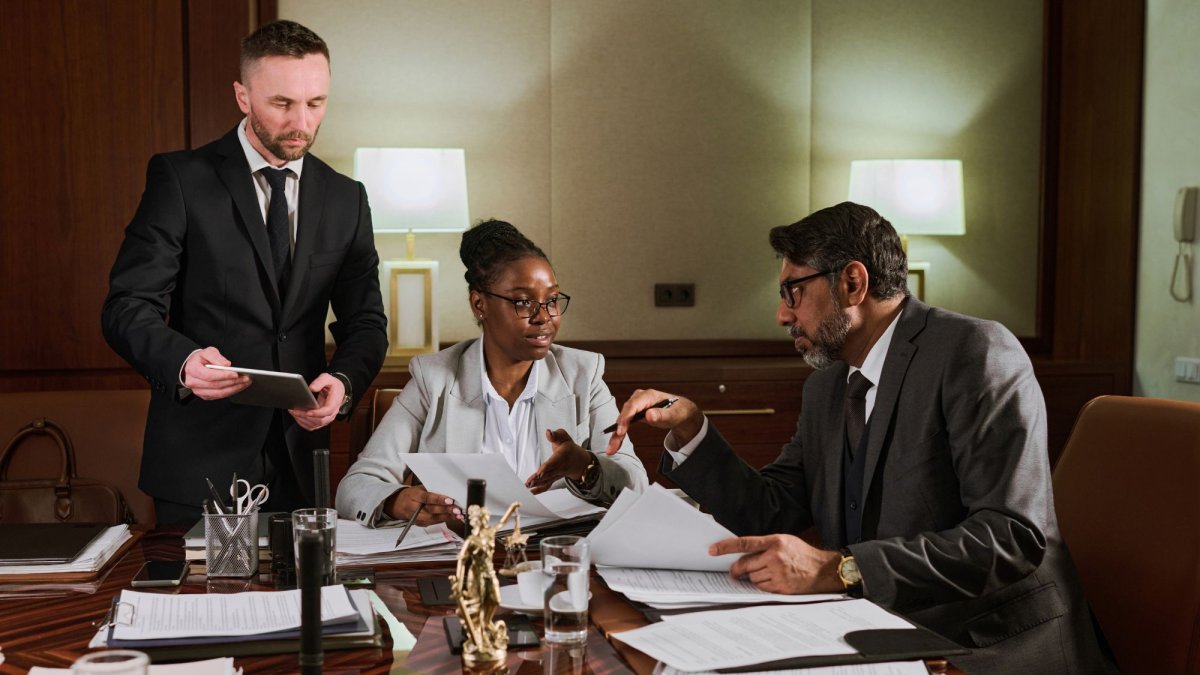 Desde la academia, la UNEMI propone una lectura responsable del nepotismo para fortalecer la transparencia institucional y evitar acusaciones sin sustento jurídico.