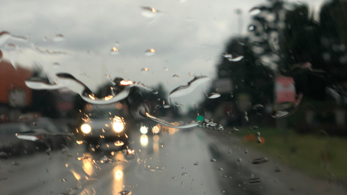 La alerta del Inamhi continúa con pronóstico de lluvia.