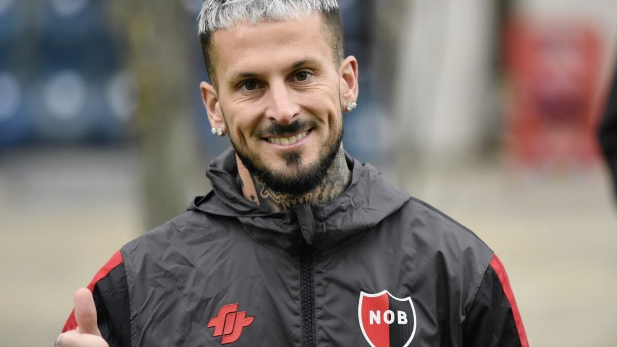 Darío Benedetto, delantero argentino cuyo último club fue Newell's Old Boys.