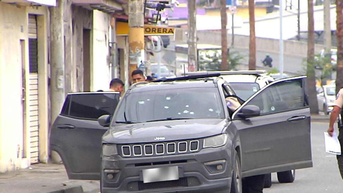 Chino Julio se movilizaba en este carro cuando fue atacado.