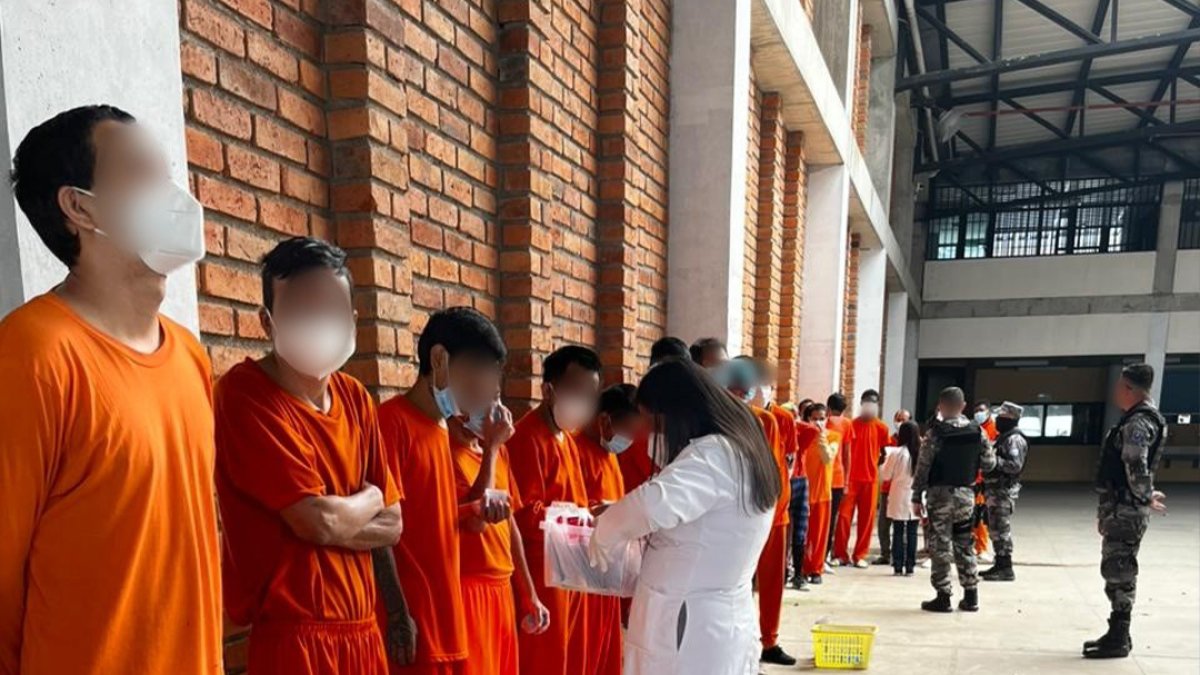 El SNAI señala que el traslado de presos es para optimizar el sistema penitenciario.