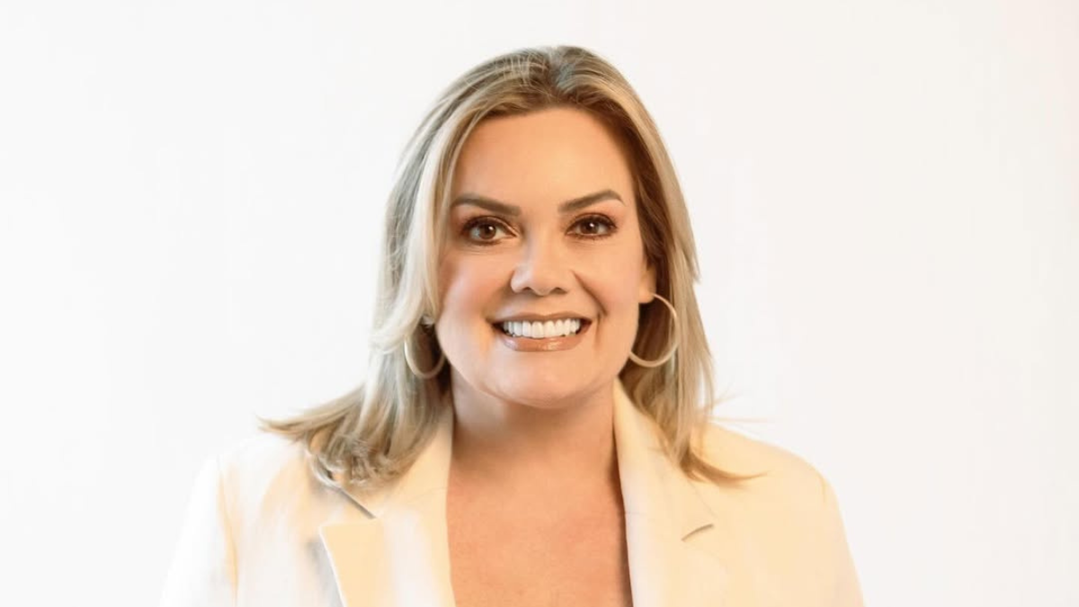 Úrsula Strenge hizo el anuncio a través de redes sociales.