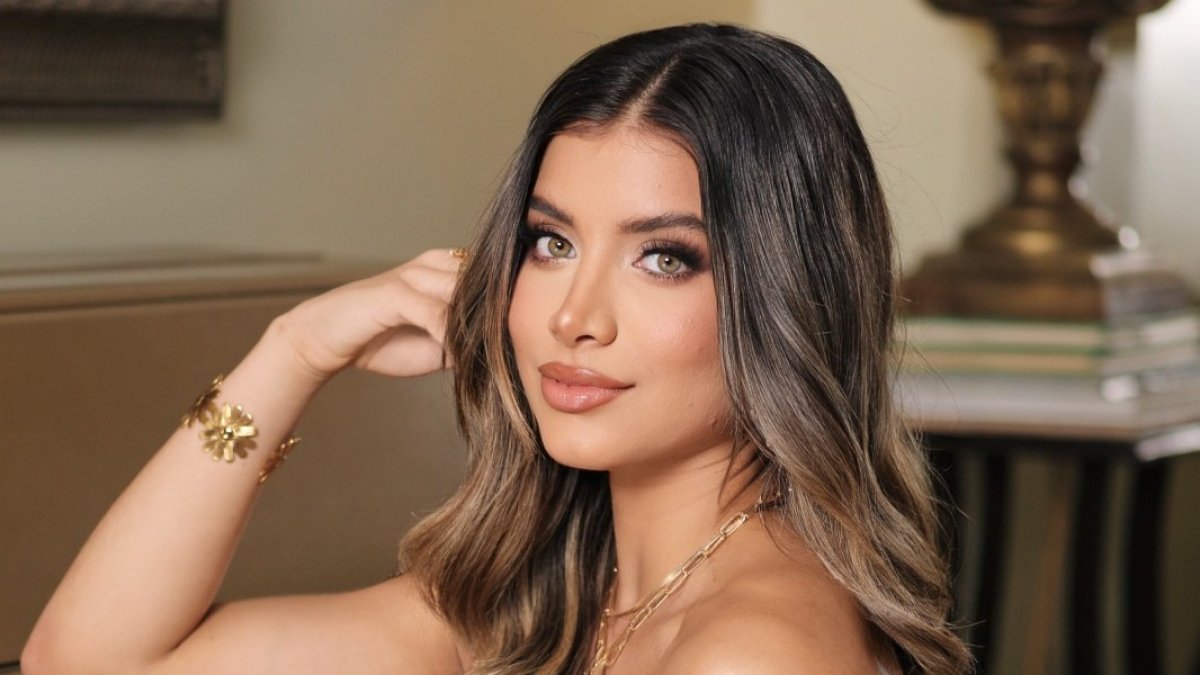 Sarah Gabriela Alarcón.