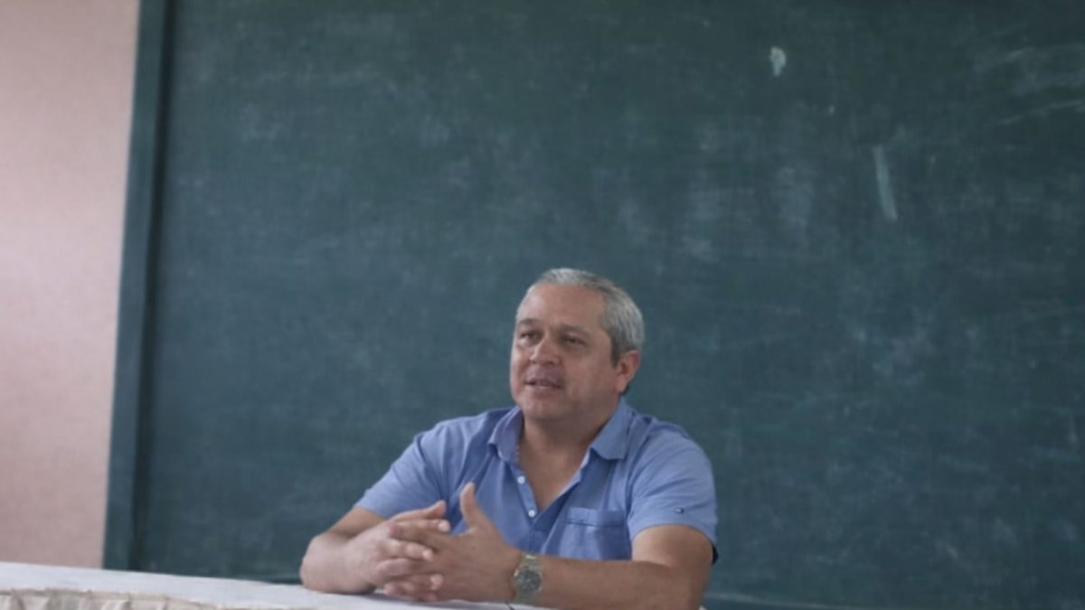 Jorge Luis Moncayo explica su designación judicial y defiende su misión de representar a los asegurados del IESS.