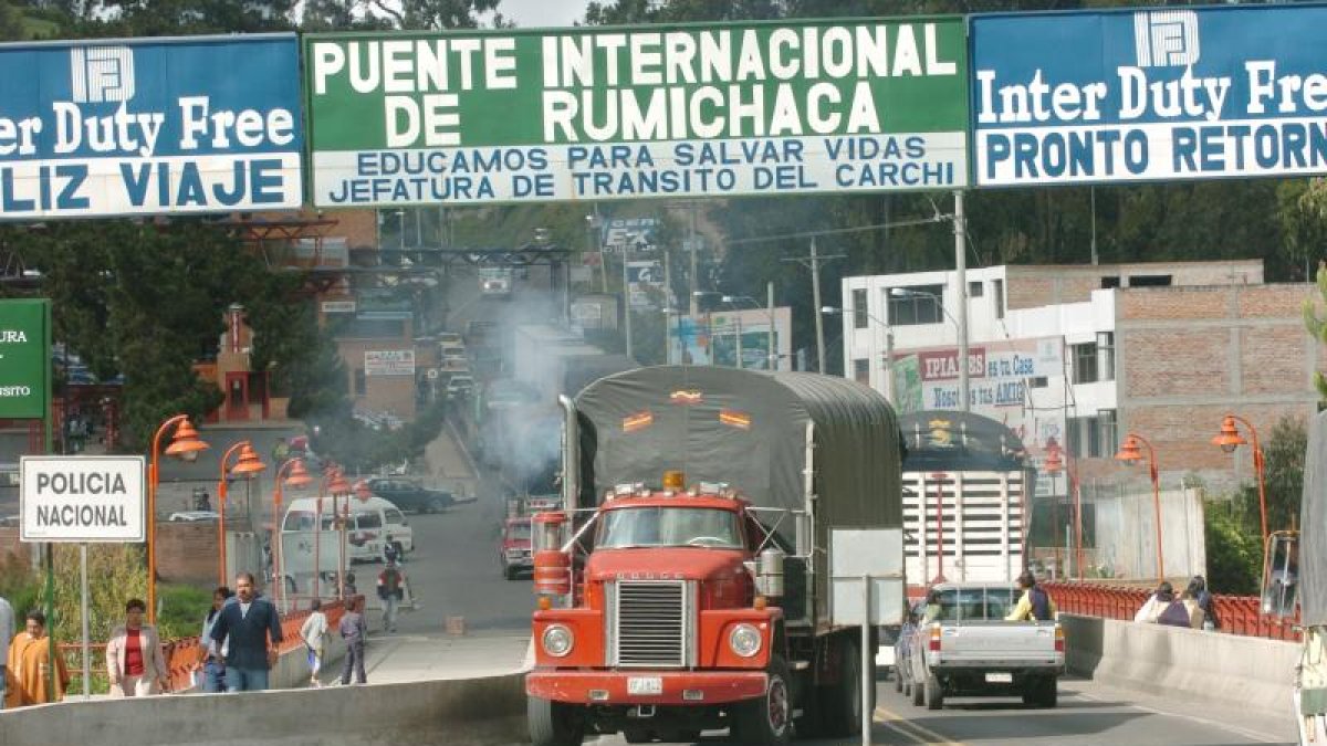 Mayor fluidez del traslado de productos en el puente Rumichaca ante arancel del 30%.