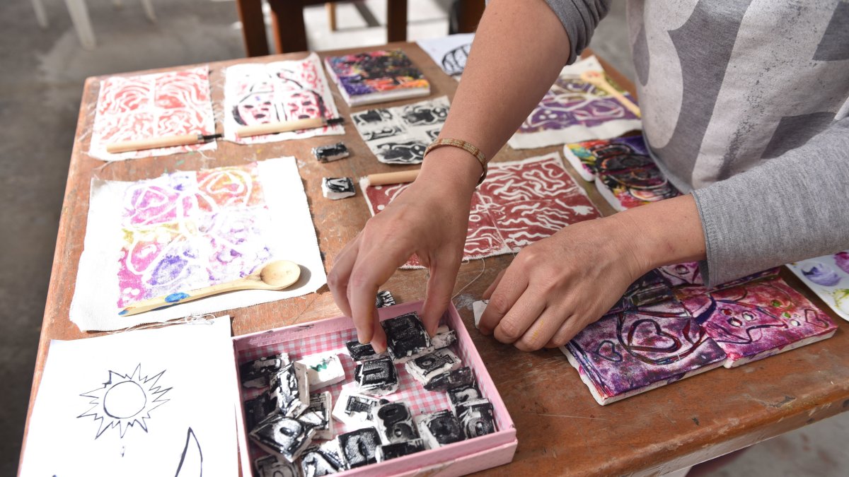 Alguna de las piezas que son parte de la muestra fueron trabajadas en jabón.