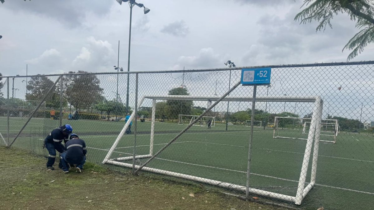 La cancha 52 se mantiene cerrada y se realizan revisiones.