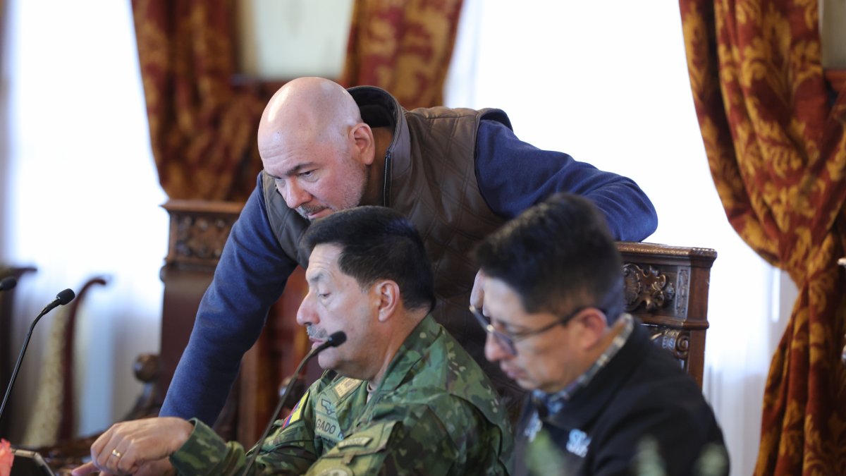 La Presidencia de la República aclaró que no se han dispuesto cambios en la cúpula militar.