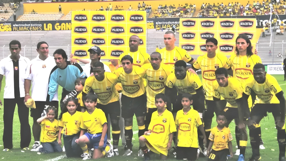 En 2006 se jugó la Tarde Amarilla entre Barcelona y la selección de Ecuador.