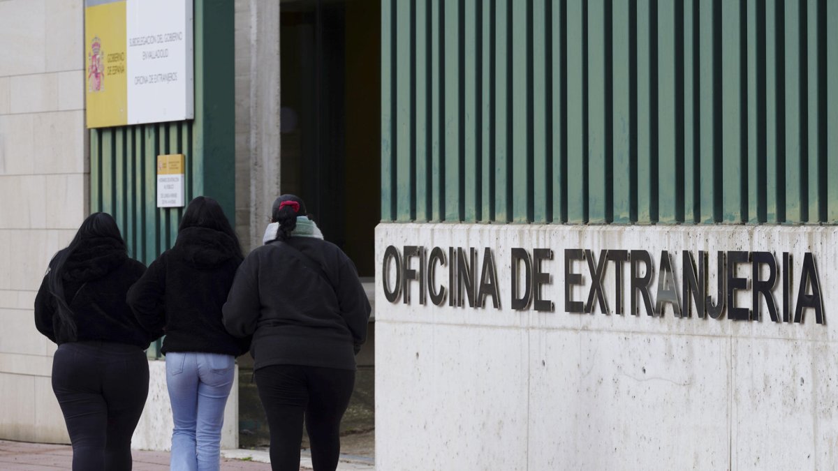 Vista de una oficina de Extranjería este martes, 27 de enero de 2026, en Valladolid (España).