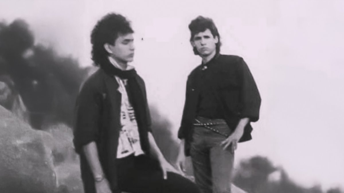 Jorge 'Yoyo' Ponce acompañó al grupo Tranzas durante su primera etapa. En la foto, junto a Douglas Bastidas.