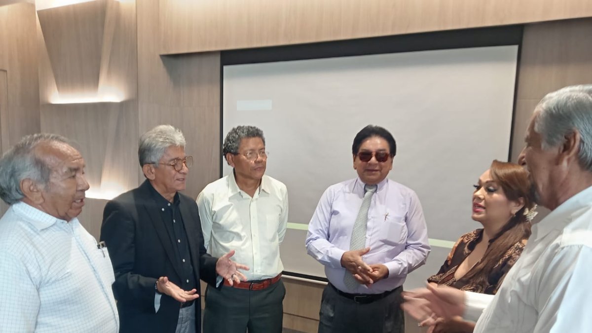 Prestadores del IESS y asegurados alertan que nuevas derivaciones obligan a pacientes a rehacer trámites y esperar meses por atención.