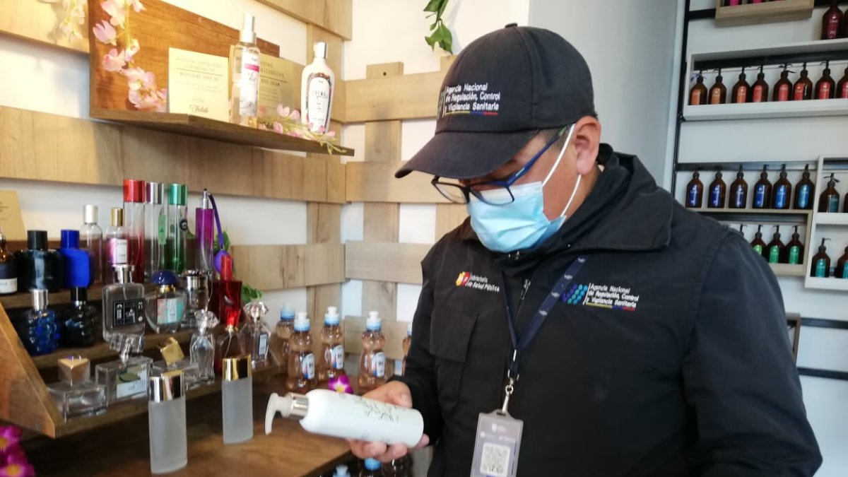 Imagen referencial. La industria cosmética mueve cerca de $ 200 millones entre ambos países.