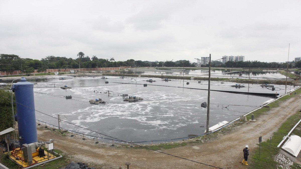 La fetidez que emanan las lagunas de oxidación Guayacanes-Samanes es uno de los problemas señalados por la ciudadanía en Guayaquil.