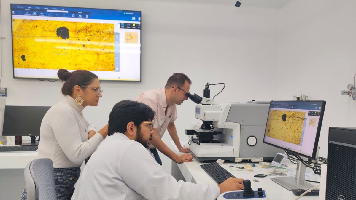 La Universidad Ecotec impulsa investigación científica orientada a la revalorización de residuos, integrando tecnología, conocimiento y sostenibilidad