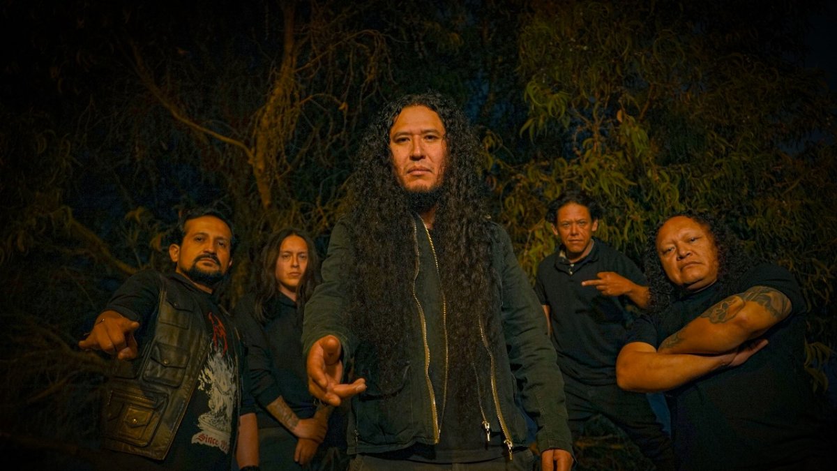 Fear acaba de publicar el sencillo “Ecos del más allá” que contiene la letra de la canción.