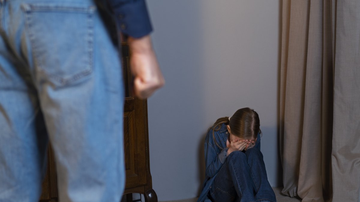 Referencia. Un Tribunal de Garantías Penales de Quito sentenció a diez años de prisión al responsable del delito de abuso sexual contra una menor de edad.