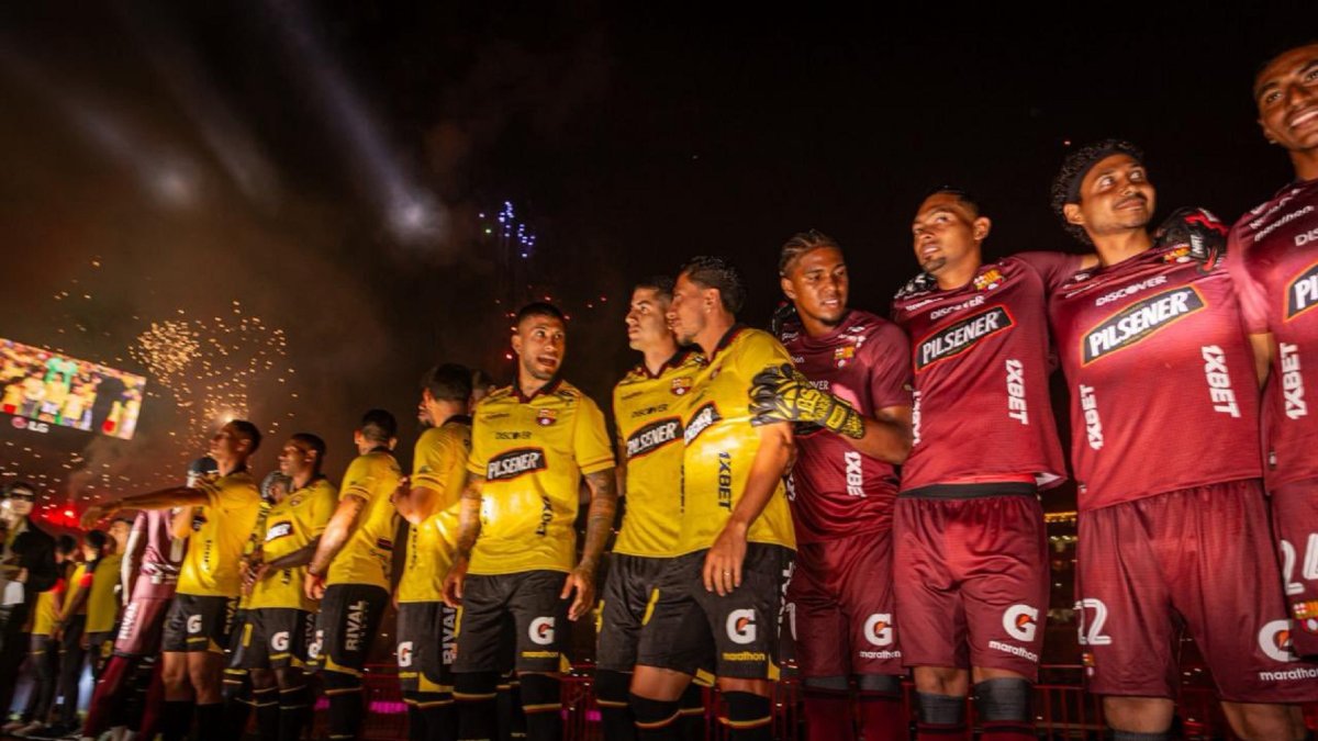 La plantilla de Barcelona SC 2026 fue presentada en la Noche Amarilla.