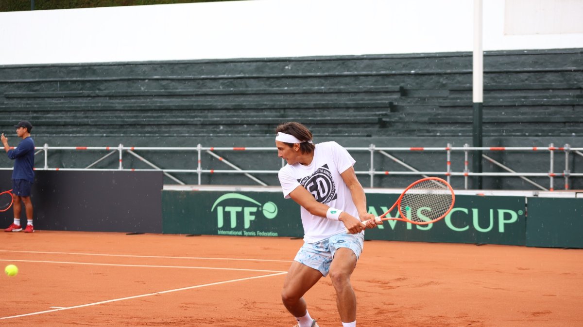 Álvaro Guillén ya entrenó en la sede del Quito Tenis y Golf Club.